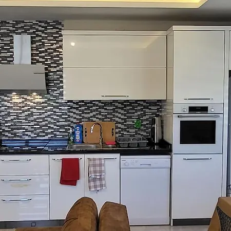 Apartment Huge Duplex Apartment, Kargicak / Alanya, 5 Rooms, 330 M2 Living Space, Close To The