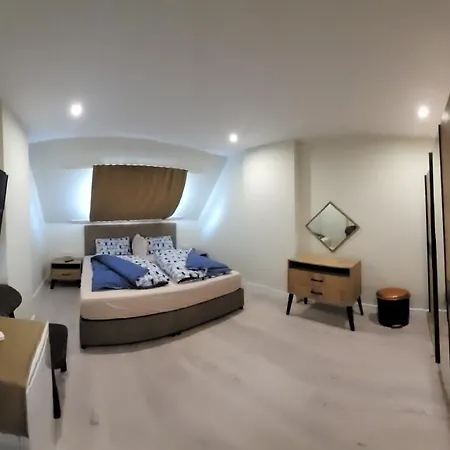 Huge Duplex Apartment, Kargicak / Alanya, 5 Rooms, 330 M2 Living Space, Close To The Apartmán *