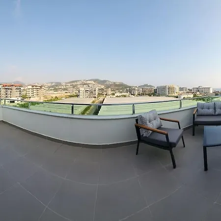 Huge Duplex Apartment, Kargicak / Alanya, 5 Rooms, 330 M2 Living Space, Close To The Διαμέρισμα Αλάνια